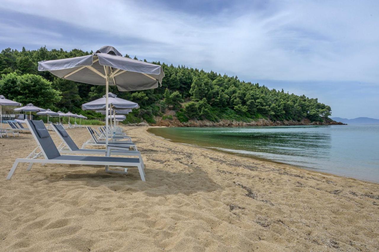 Komitsa Luxury Apartments Nea Roda Zewnętrze zdjęcie